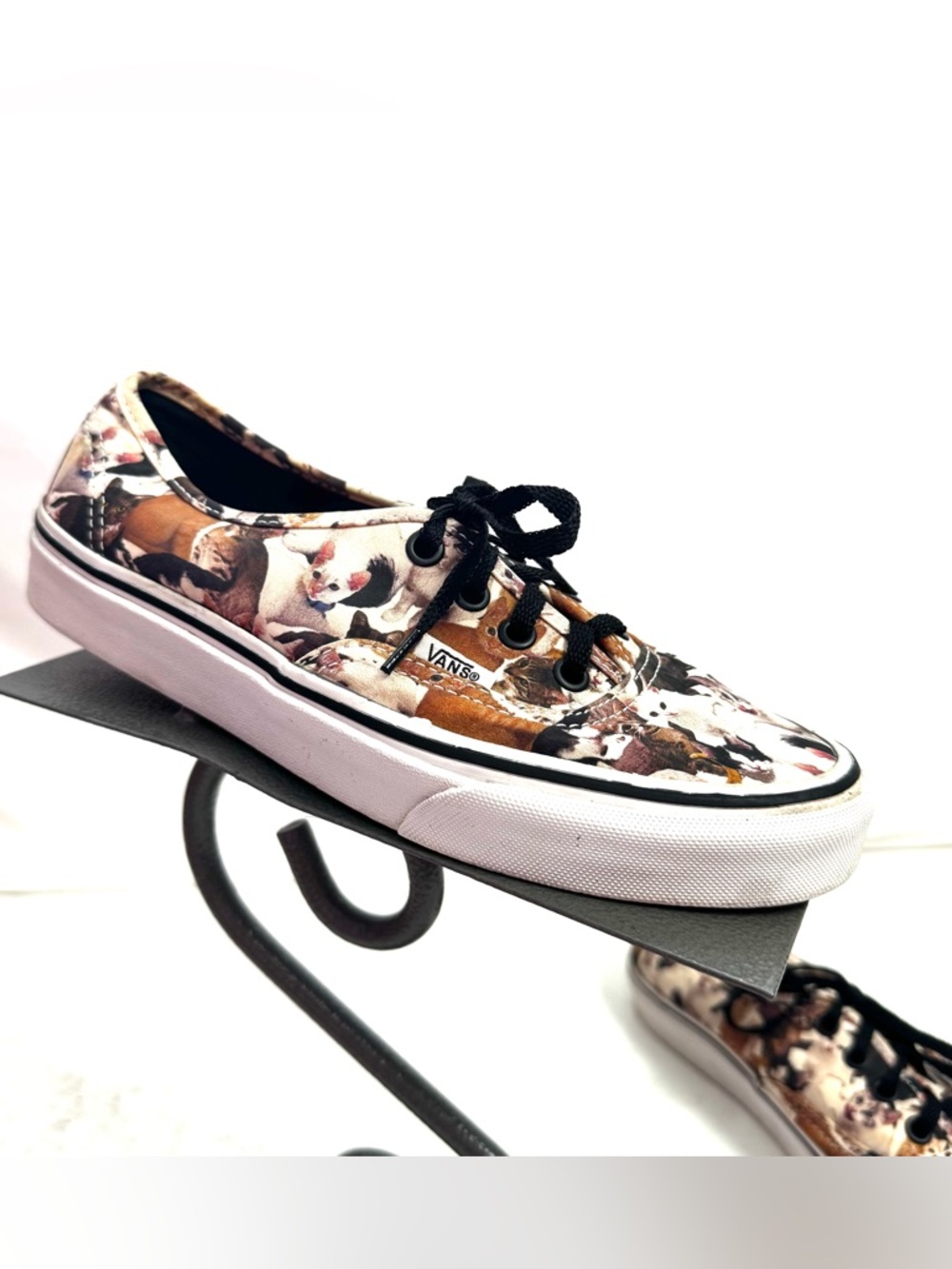 Vans x ASPCA Cat Sneakers Women’s Size 6.5